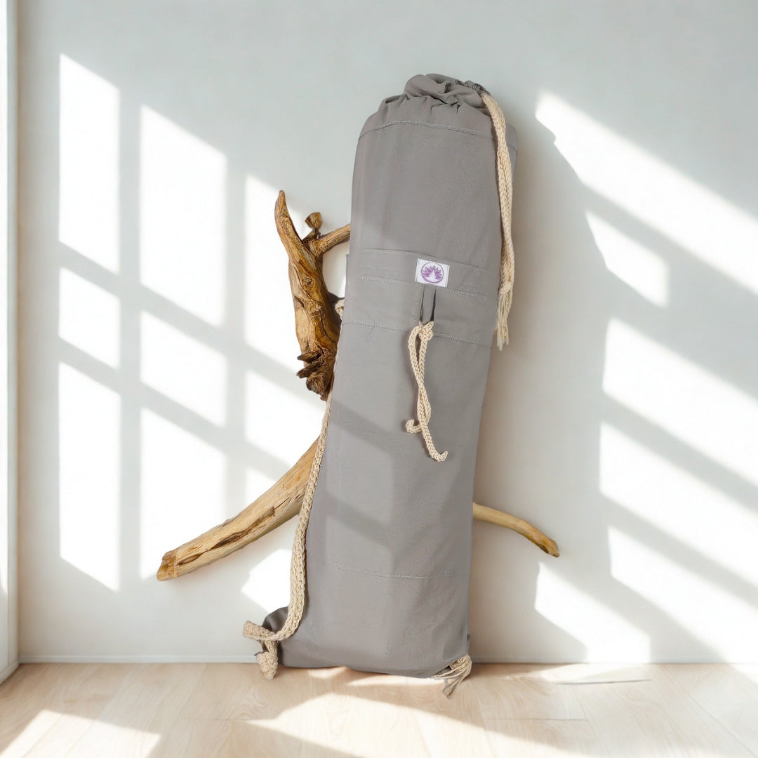 Borsa A Tracolla Per Tappetino Yoga – In Tela Resistente Con Ampio Scomparto E Tasca Con Cerniera. Cinghia Regolabile E Rimovibile. Adatta Per Tappetini Fino A 180x81x1,3 Cm. Ideale Per Palestra.