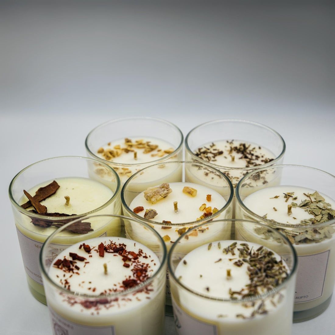 Set di candele 7 chakra con ingredienti naturali per meditazione e relax