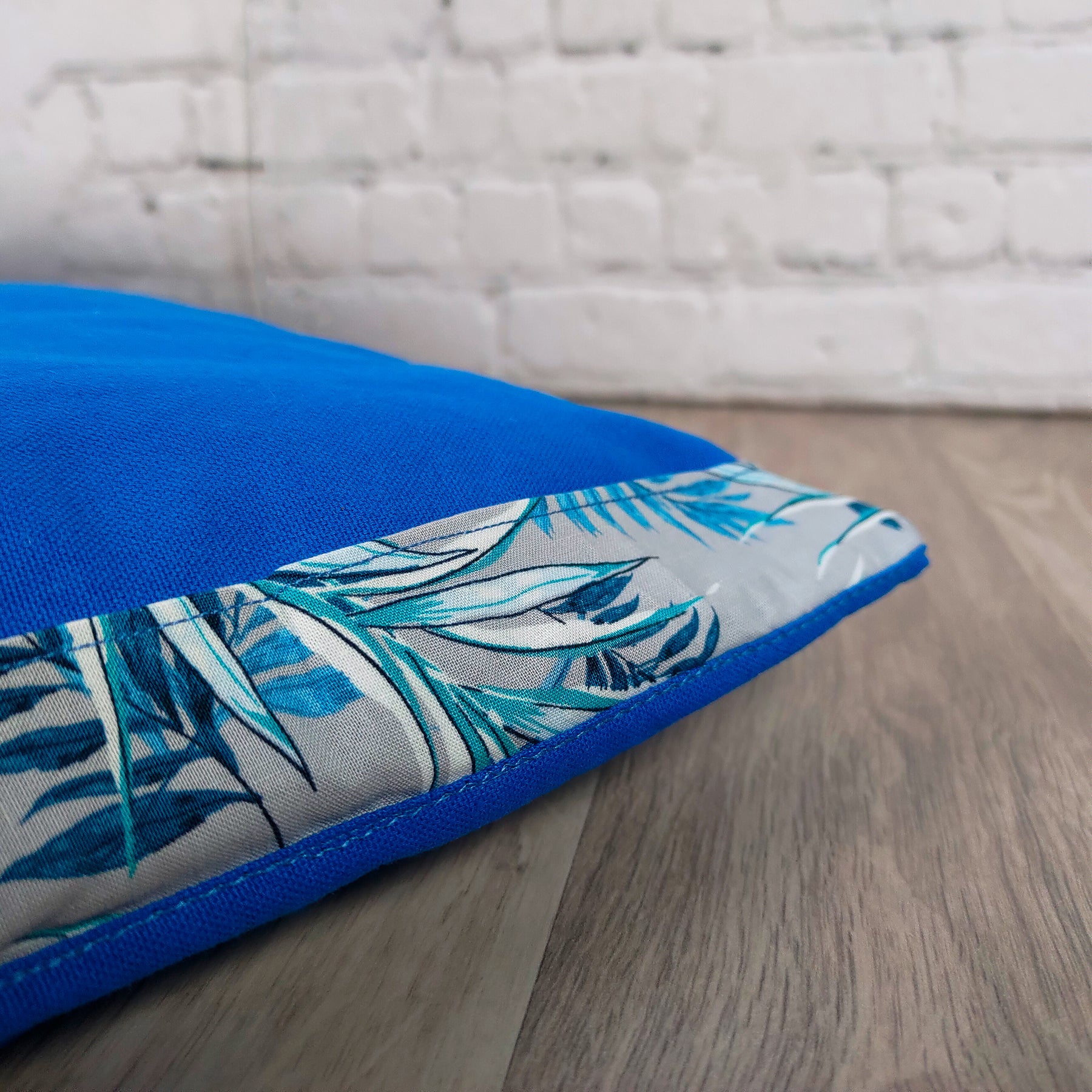 Set da Meditazione Varsha con Zafu Tondo