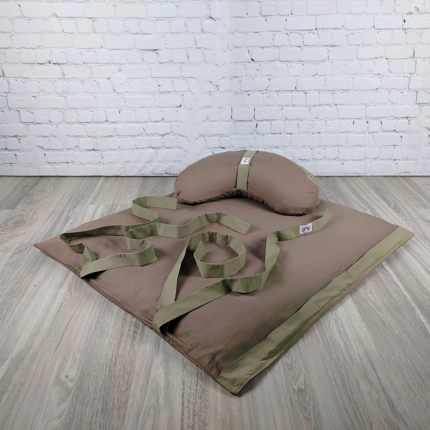 Set meditazione con zafu a mezzaluna cotone naturale scuro, cuscini lombari per supporto durante la meditazione