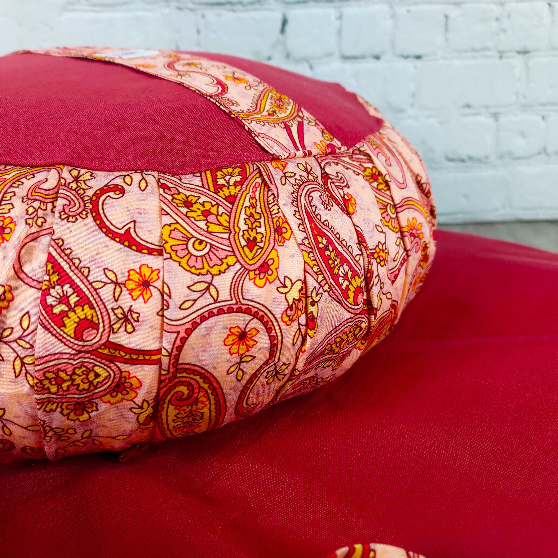 Set da Meditazione Aki con Zafu Tondo