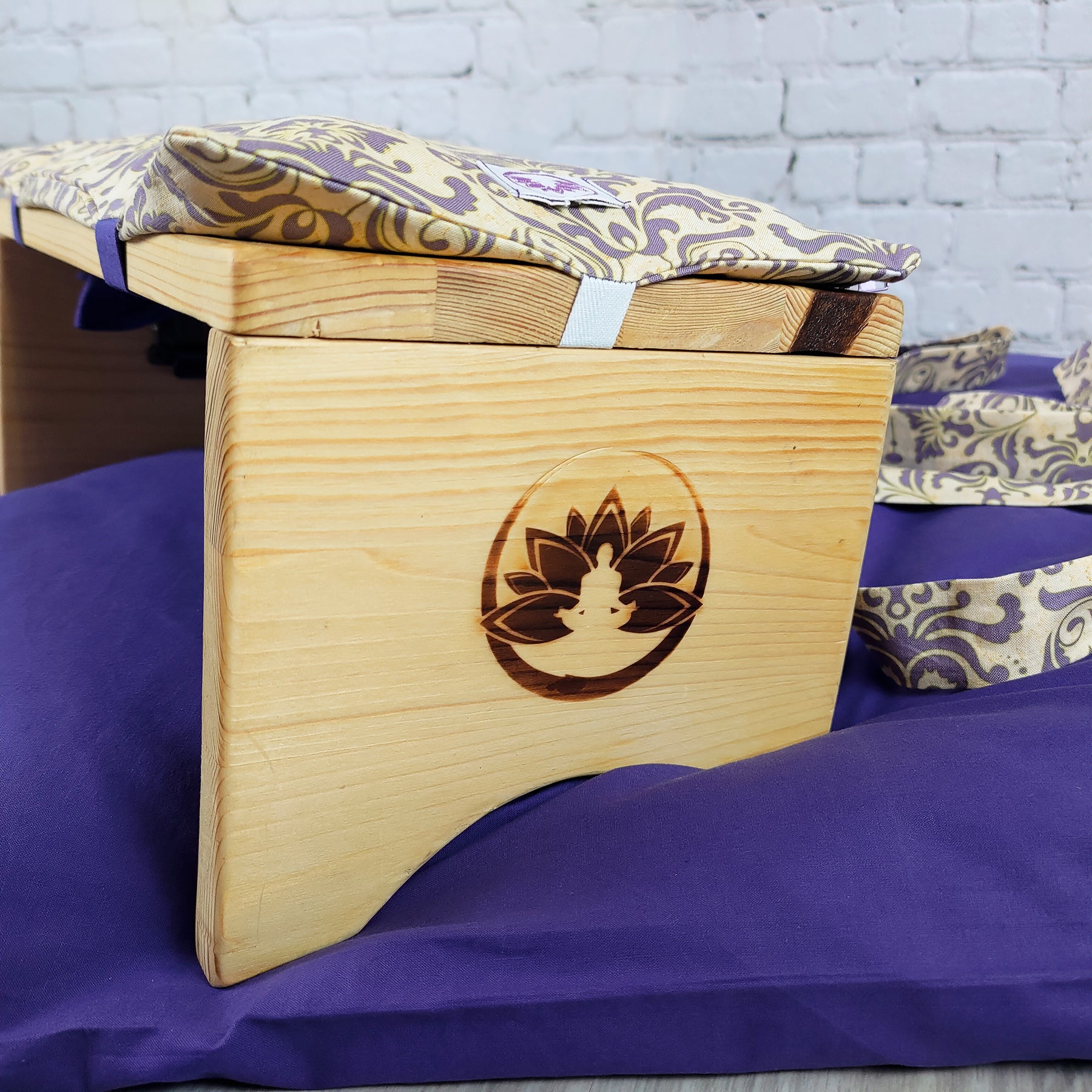 Set da Meditazione Ramage Viola con Sgabello