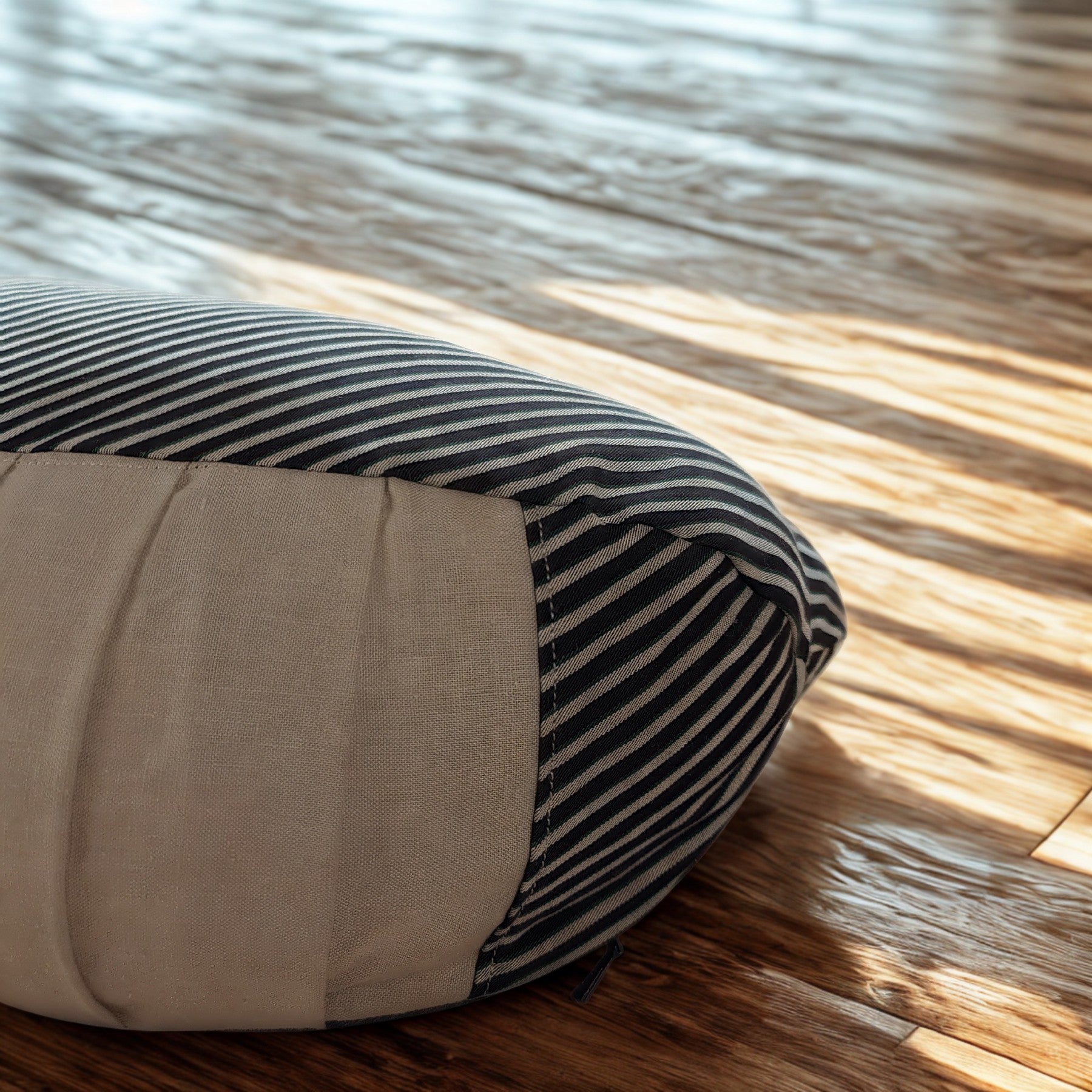 Cuscino Zafu a Mezzaluna Bruno