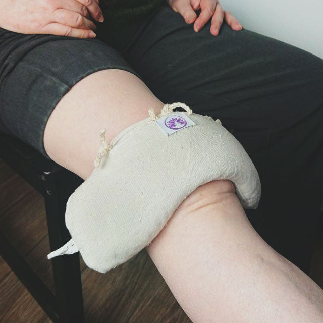 Cuscino defaticante naturale per impacco caldo, ideale per rilassare muscoli e articolazioni