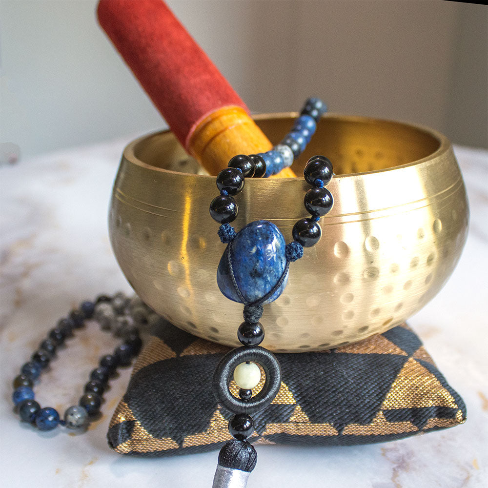 Mala 108 grani "Io sono in Pace" in Sodalite e Howlite Bianca