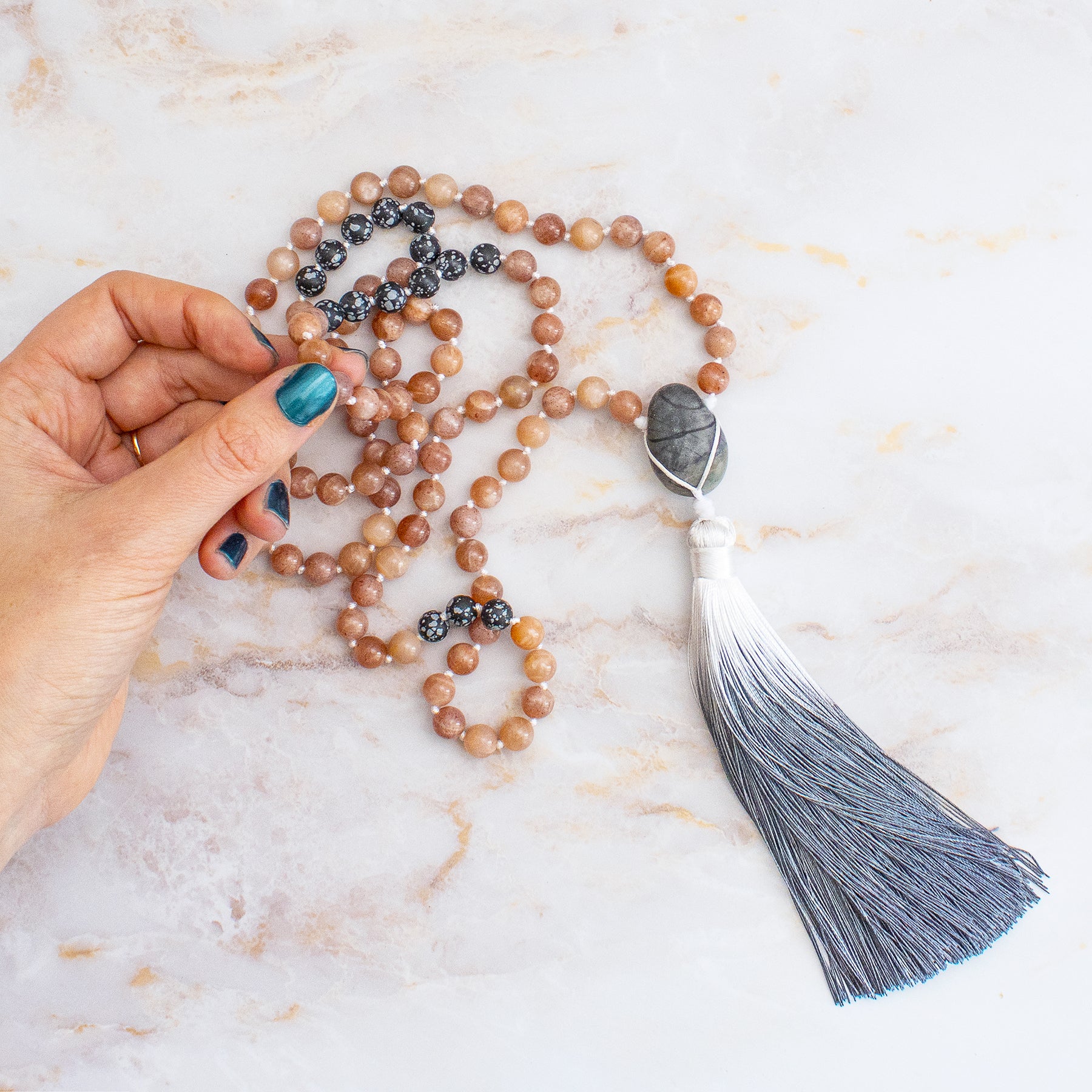 Collana mala pietra del sole diaspro con perline rosa e ciondolo elegante in cima