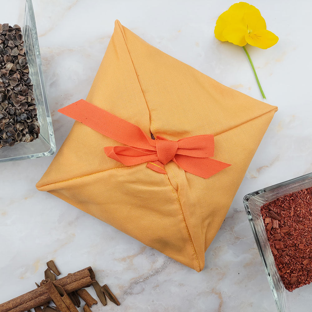 Confezione profumatore ambiente secondo chakra con elementi naturali per aromaterapia