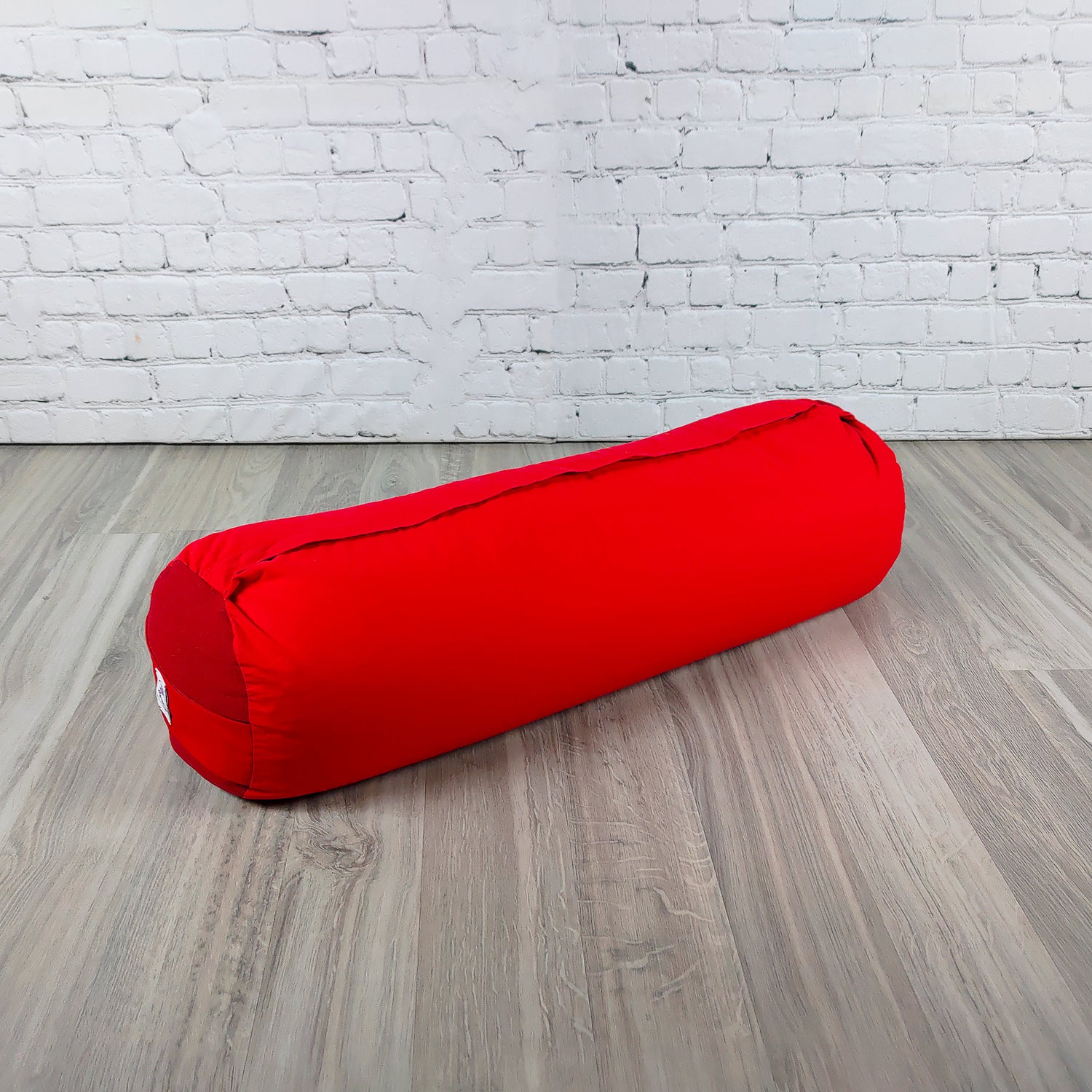 Cuscino dorsale rosso in cotone per yoga, ideale per supporto e comfort durante le posizioni, bolster yoga cotone rosso