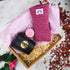 Confezione regalo box benessere artigianale con candele e accessori rilassanti