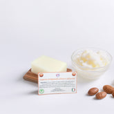 Cofanetto benessere naturale con sapone artigianale al burro di karité e crema idratante