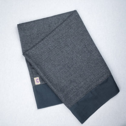 Coperta da yoga in pura lana inglese con effetto spigato