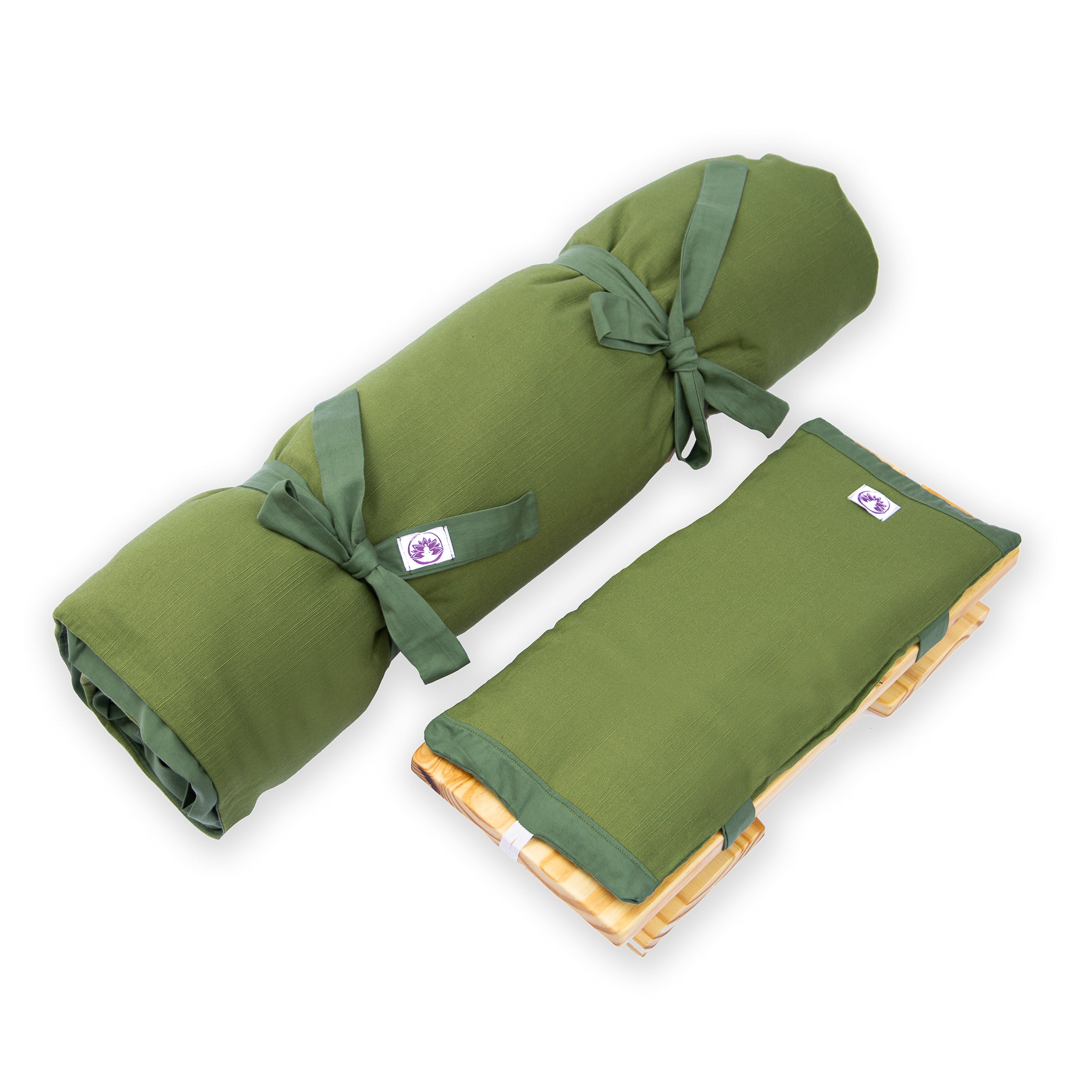 Set da meditazione monocromatico verde con sgabello