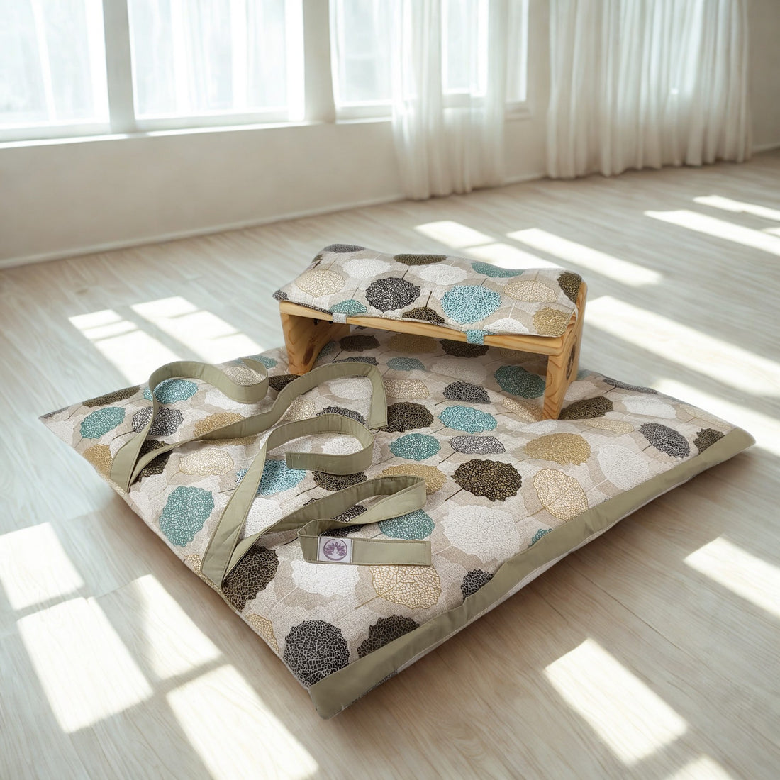 Set Meditazione Cerere con Sgabello Imbottito