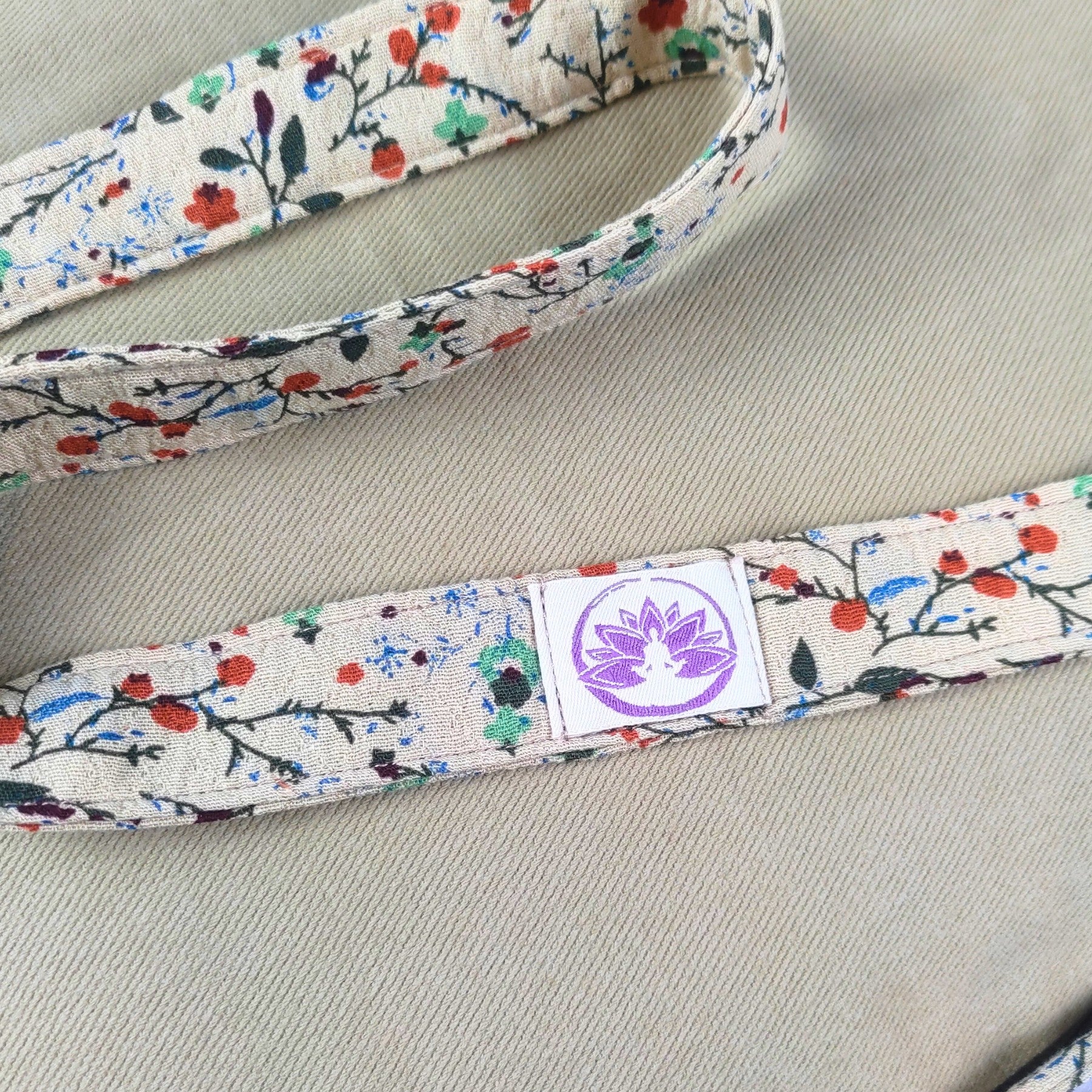 Set Meditazione Diana con Sgabello Imbottito