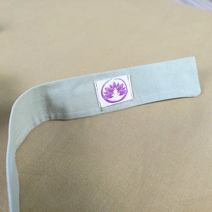Set meditazione con zafu a mezzaluna cotone naturale chiaro, ideale per il comfort durante la meditazione