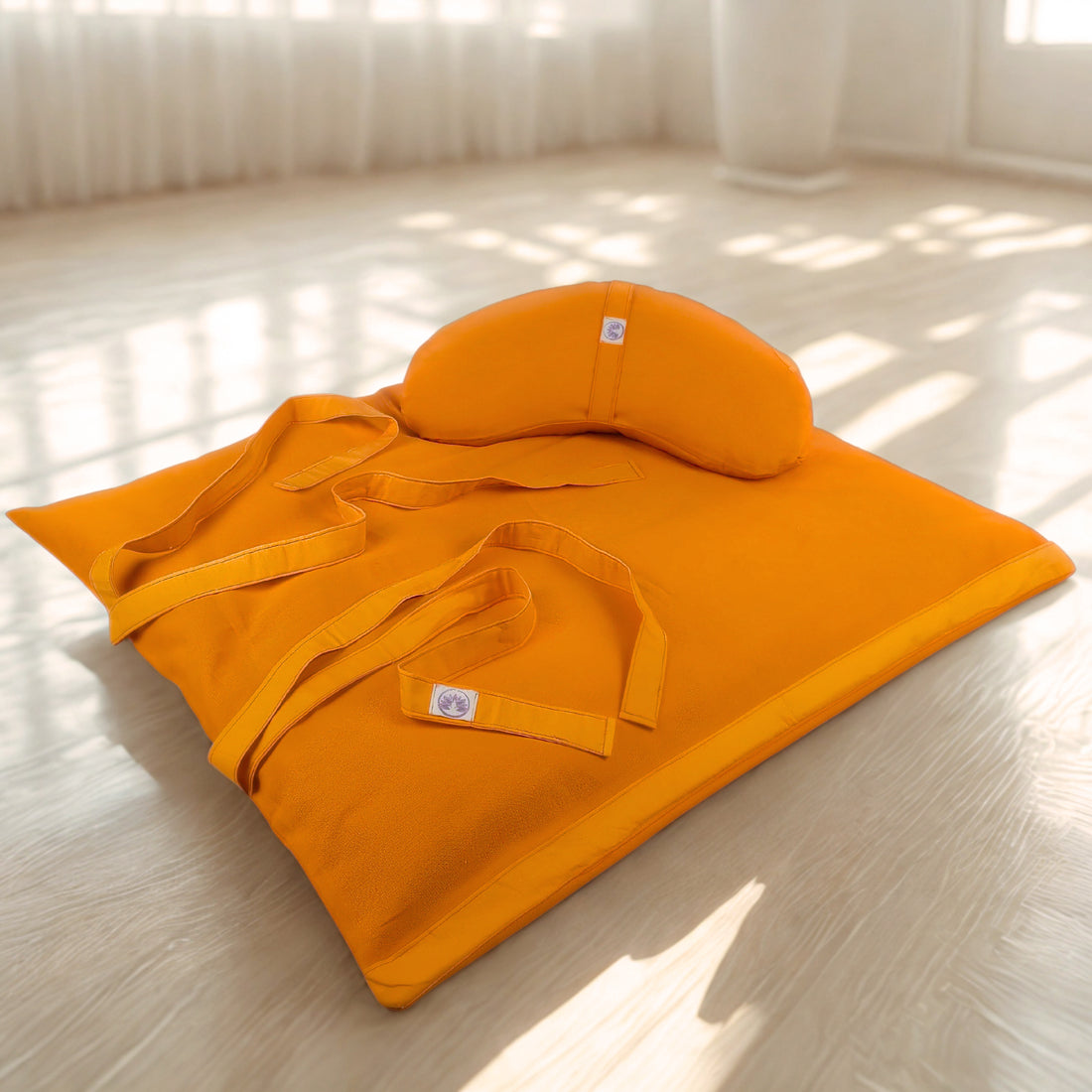 Set Meditazione con Zafu a Mezzaluna - Cotone Arancione