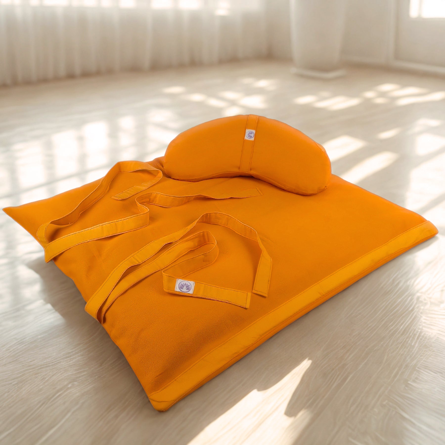 Set Meditazione con Zafu a Mezzaluna - Cotone Arancione