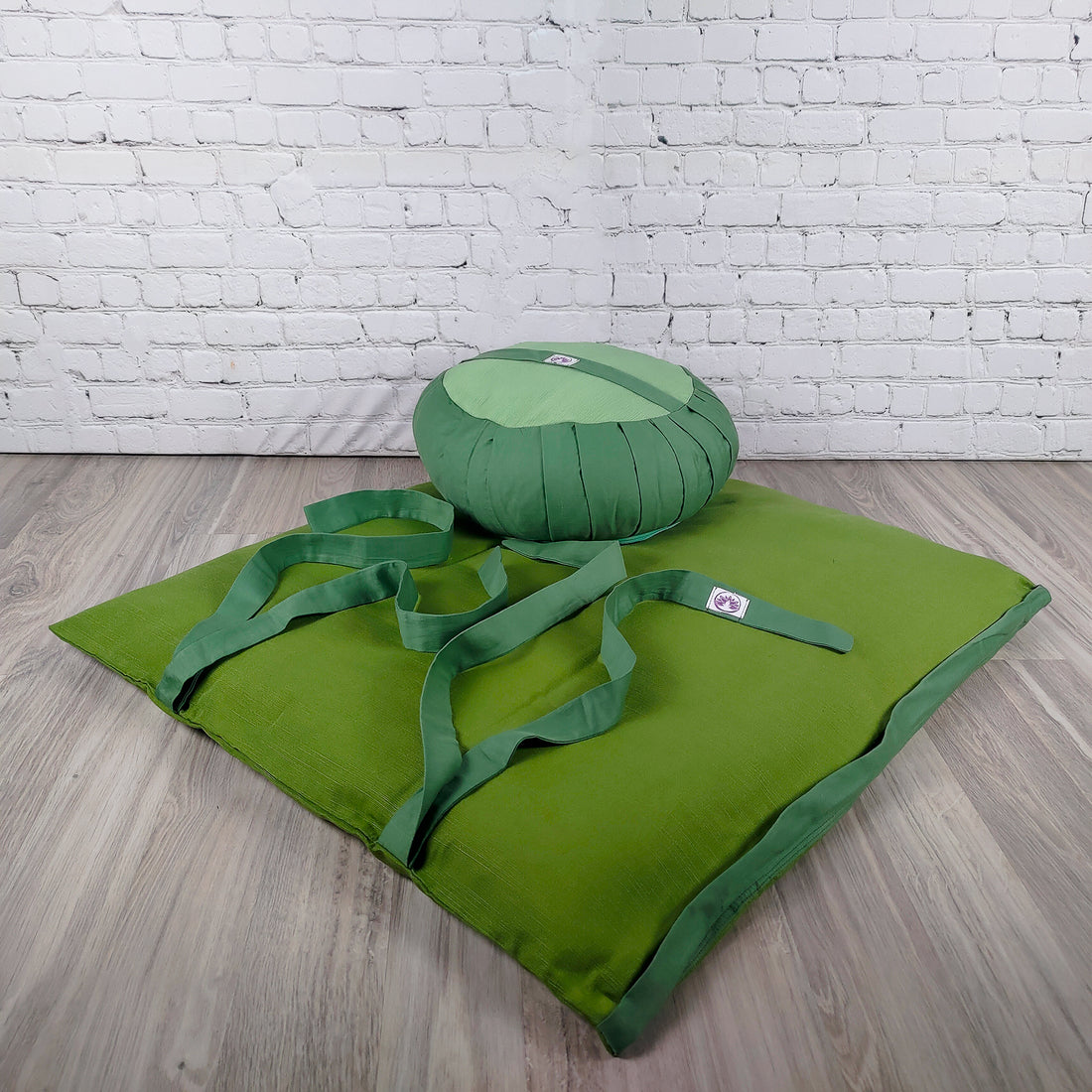 Set da Meditazione Monocromatico Verde con Zafu