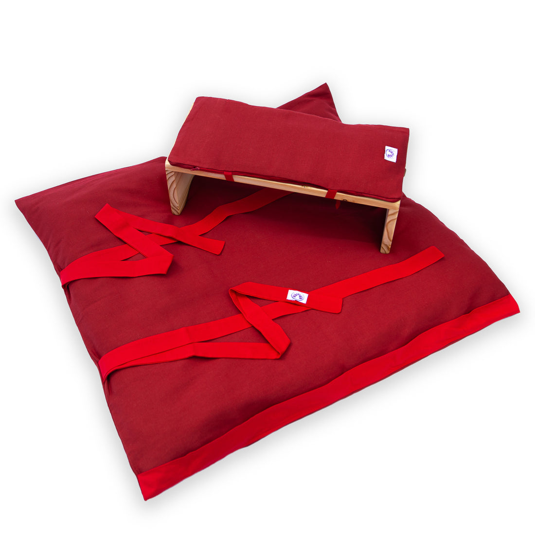 Set da meditazione monocromatico rosso con sgabello