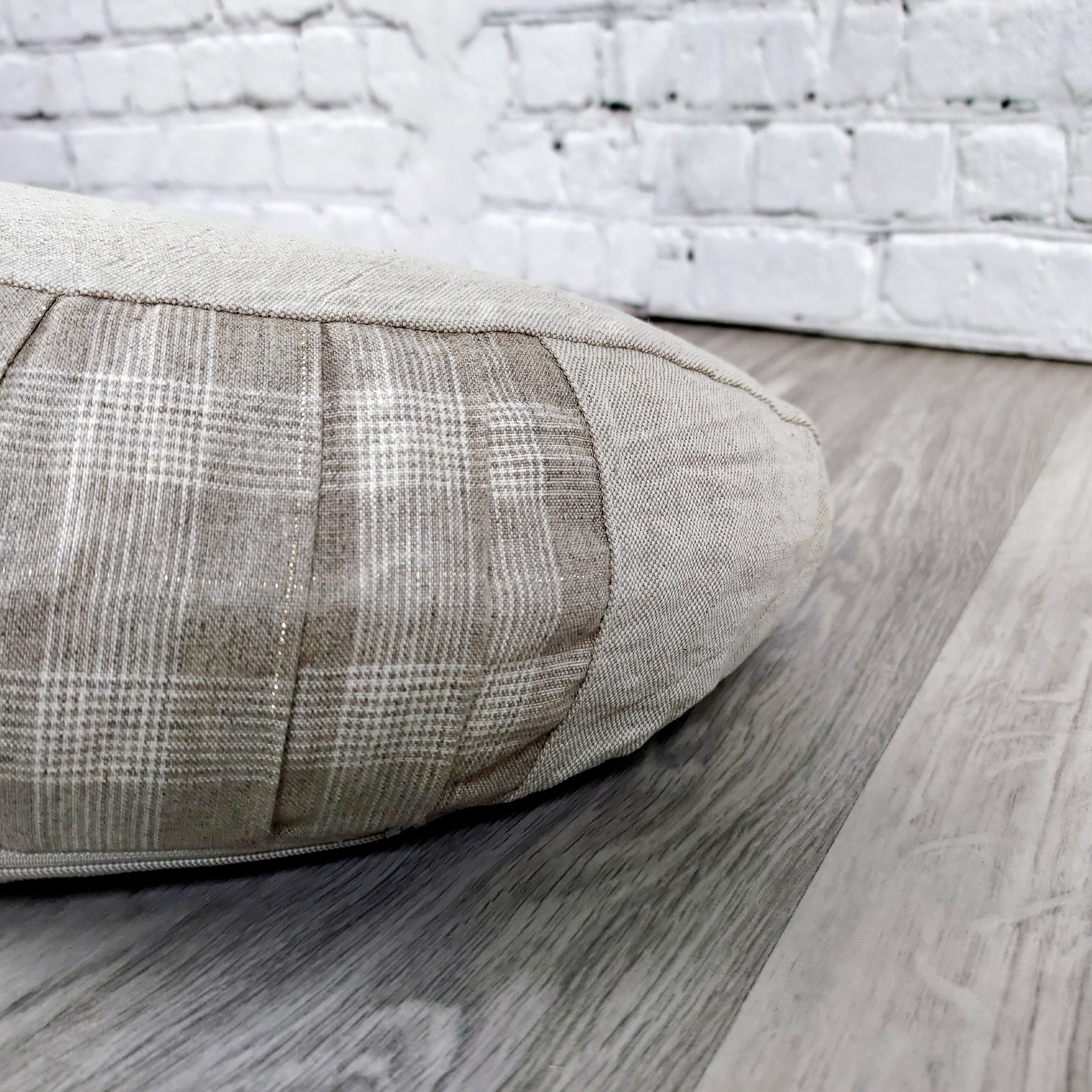 Cuscino zafu a mezzaluna Tartan Beige