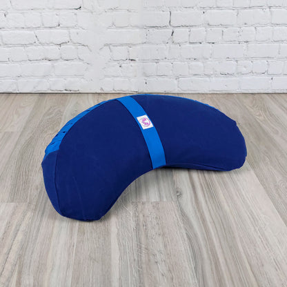 Cuscino zafu a mezzaluna monocromatico blu