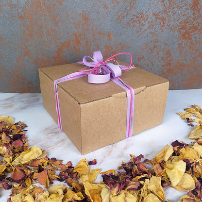 Box equilibrio chakra con tisana, candela, profumatore, cristallo e bracciale