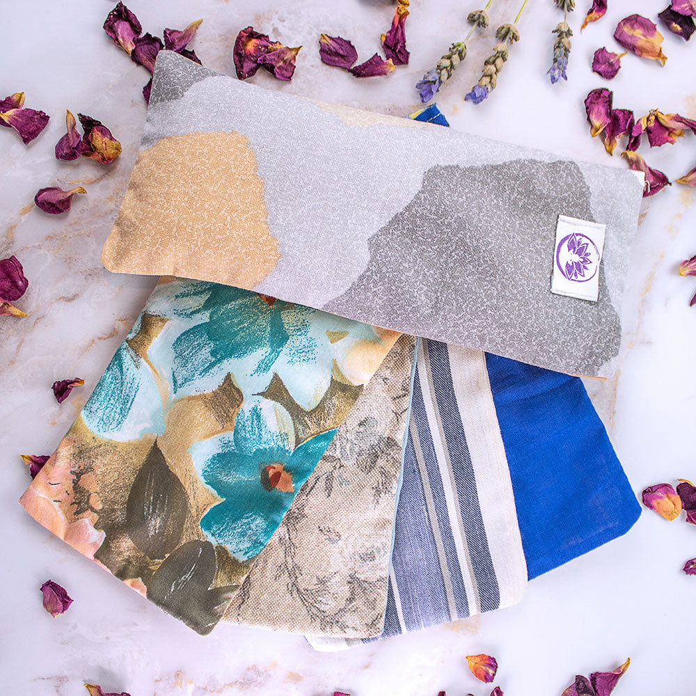 Cuscini per gli occhi personalizzati di Shop Zen in vari design colorati per il relax e il benessere