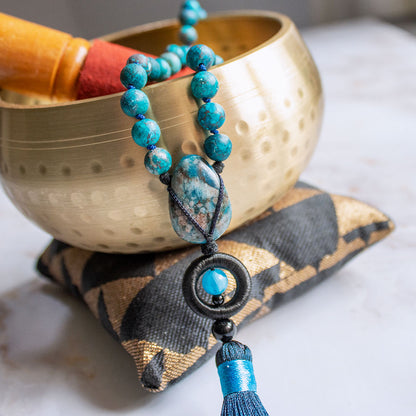 Mala 108 grani &quot;Io Comunico&quot; in Apatite e Howlite Turchese