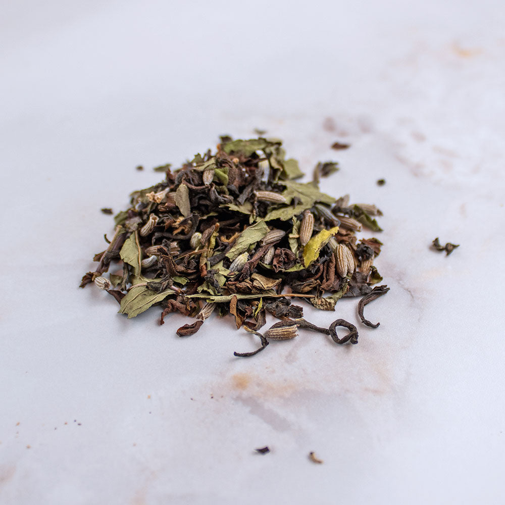 Tisana Sesto Chakra con Tè Darjeeling, Menta, Ginepro e Lavanda
